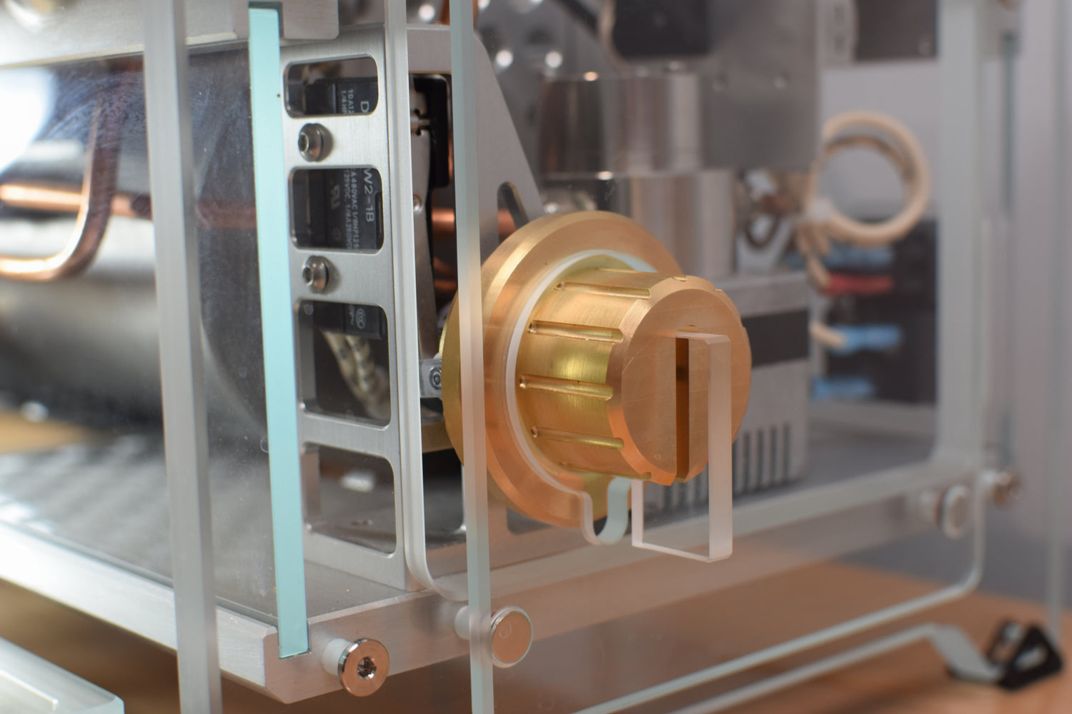 Manual controlled brass espresso profiling knob